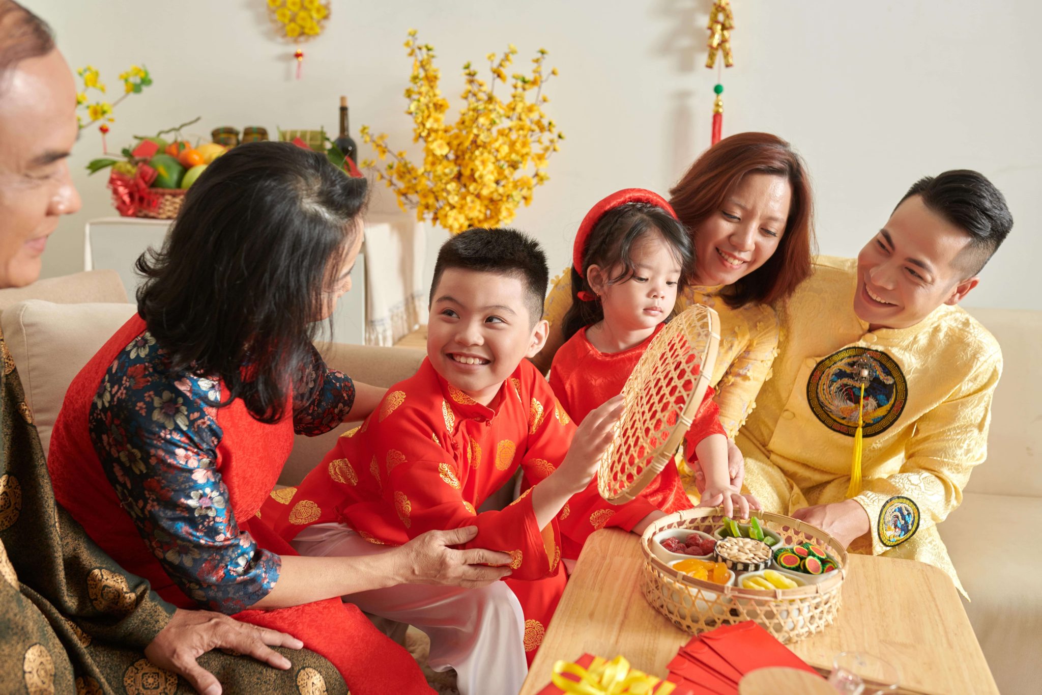 what is the meaning behind chinese new year