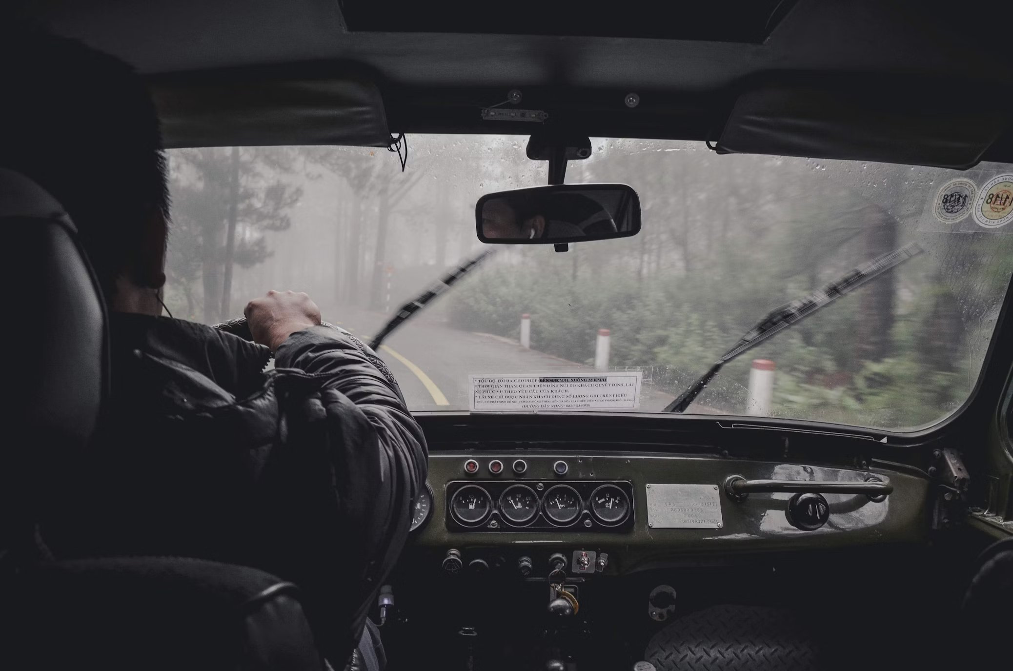 Taking care of your car during rainy season | Image taken by Thái An, from Unsplash